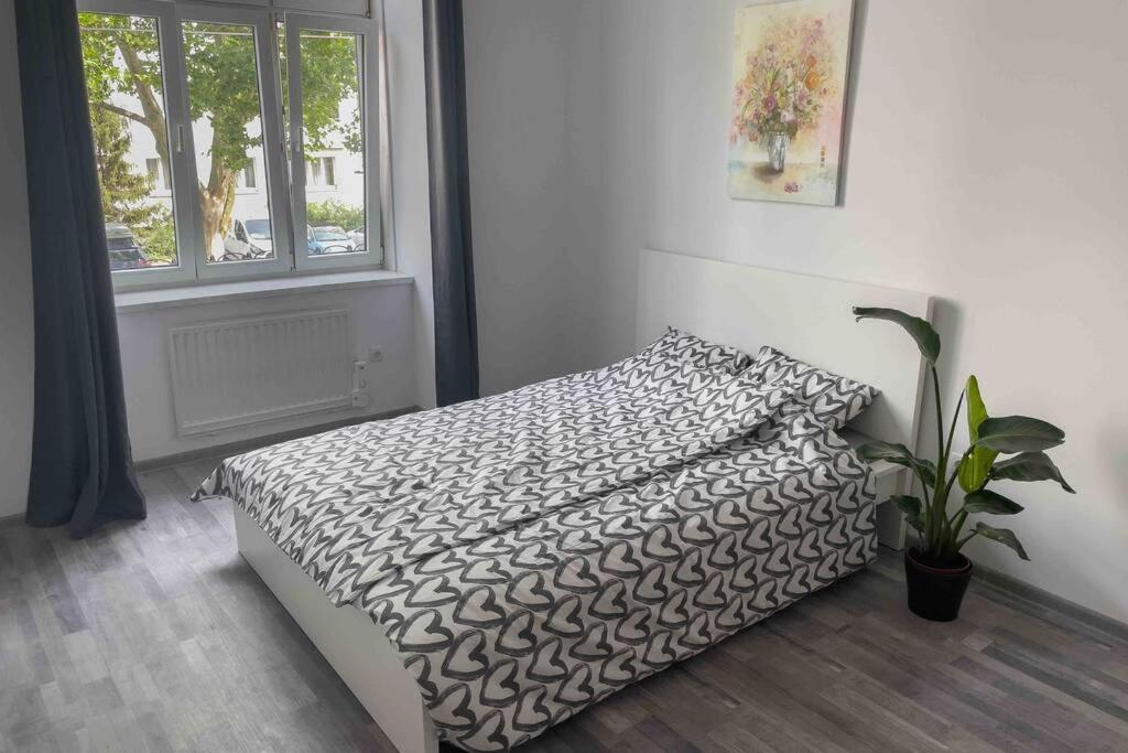 Apartamento Cosy Studio Near Central Station Viena Exterior foto