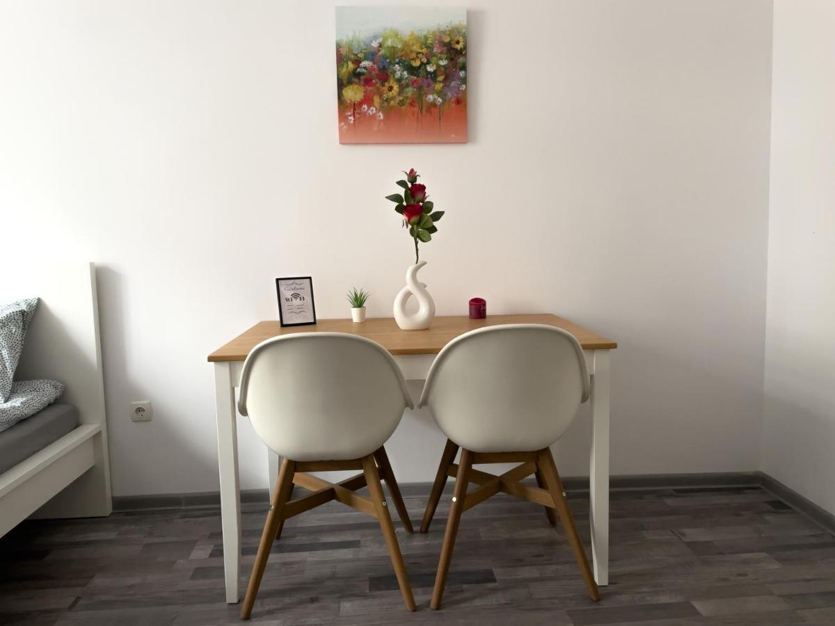 Apartamento Cosy Studio Near Central Station Viena Exterior foto